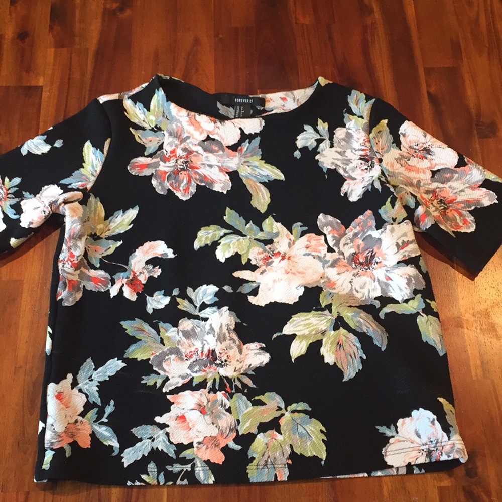 Floral crop Top